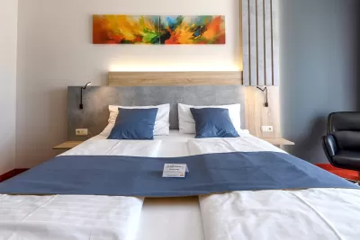 Doppelzimmer mit Balkon