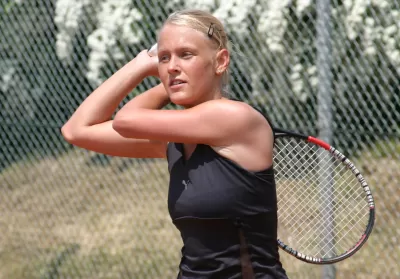 Krainz Vital & Familienhotel - Bad Loipersdorf: Tennis pro Sandra – backhand